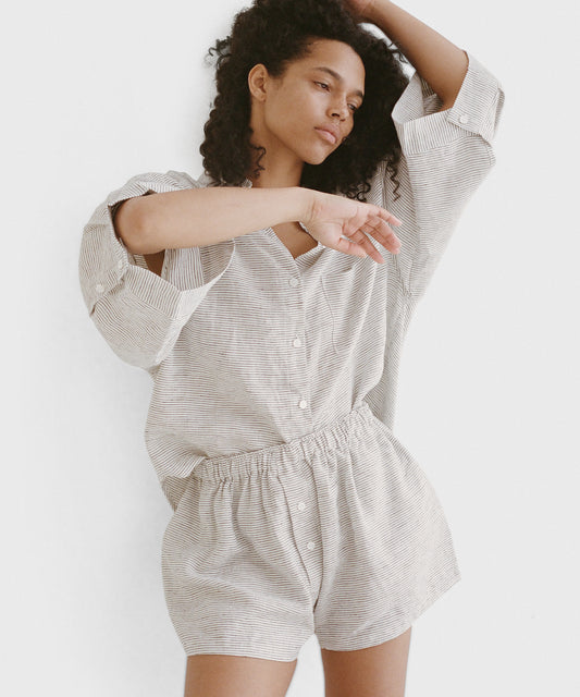 Linen Pajama Set: Long Sleeved Top & Shorts | KonMari by Marie Kondo - Secondary Image
