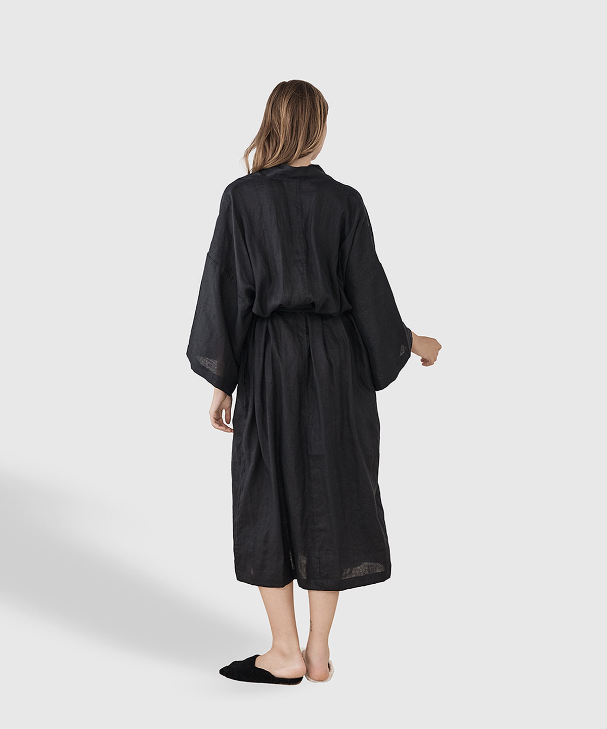 Linen Kimono Robe by Deiji Studios | KonMari by Marie Kondo