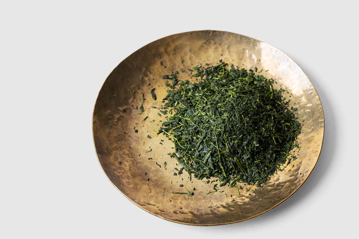 Hammered Brass Japanese Dish | Shop at KonMari by Marie Kondo