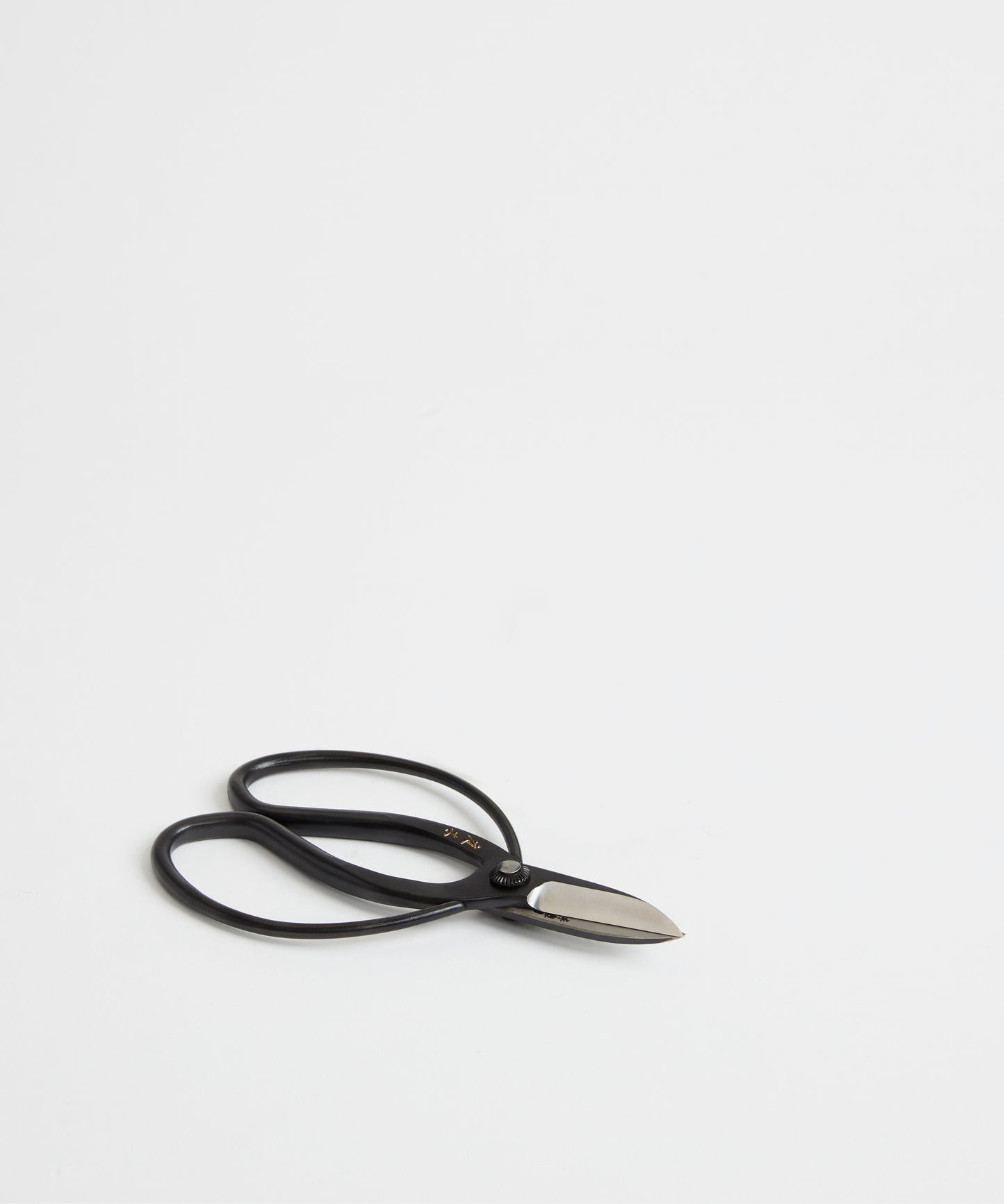 KonMari Shop | Japanese Garden Scissors | Marie Kondo Outdoor Collection